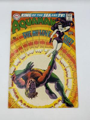 LOT 155: Collection of c. 1970s DC Aquaman Comics