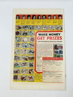LOT 157: Collection of DC Aquaman Comics