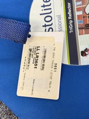 LOT 158: Lastolite Lighting Equipment: Tri-Flector II & 3 Professional TriGrip Reflectors
