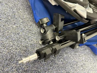 LOT 158: Lastolite Lighting Equipment: Tri-Flector II & 3 Professional TriGrip Reflectors