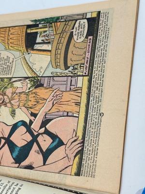LOT 162: DC The Warlord Comics