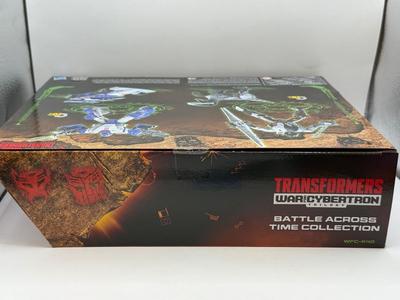 LOT 167: NIB Transformers Generations Kingdom War on Cybertron Maximal Grimlock & Autobot Mirage