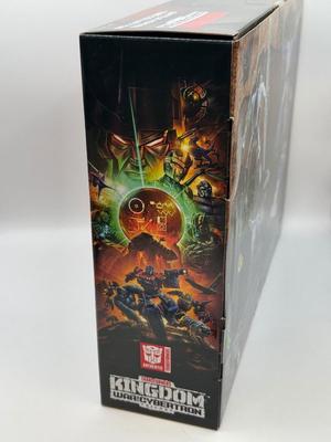 LOT 167: NIB Transformers Generations Kingdom War on Cybertron Maximal Grimlock & Autobot Mirage