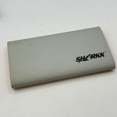 LOT 173: Power Banks, Flash Triggers & SD Card Readers