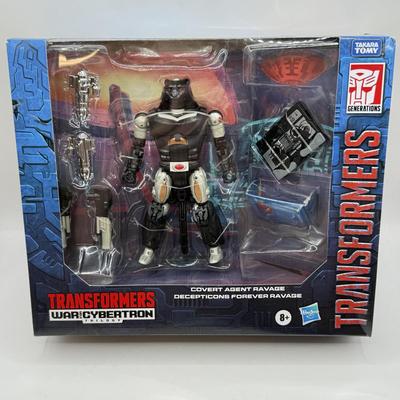 LOT 174: NIB Hasbro Transformers: Universal Monsters Takara Tomy Dracula Draculus & Generations War on Cybertron Trilogy Covert Agent...