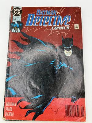 LOT 175: DC Comics: Detective Batman, Supergirl, Catwoman & More