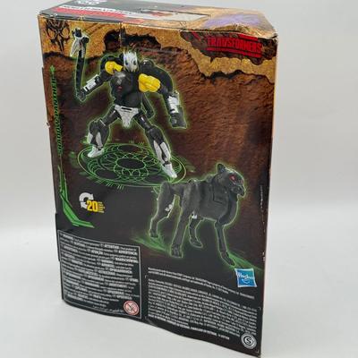 LOT 179: Hasbro Transformers Generations Kingdom War on Cybertron Action Figures NIB