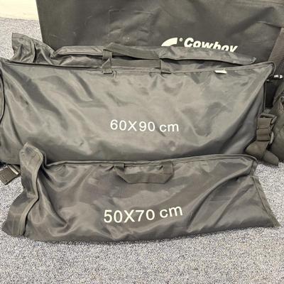 LOT 180: Various Sizes of Lighting Umbrellas, Stands & More