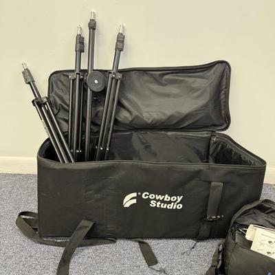 LOT 180: Various Sizes of Lighting Umbrellas, Stands & More
