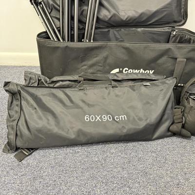 LOT 180: Various Sizes of Lighting Umbrellas, Stands & More