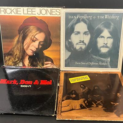 LOT 187: Vintage Classic Rock Vinyl Records - Kiss, Lynyrd Skynyrd, Jethro Tull and More