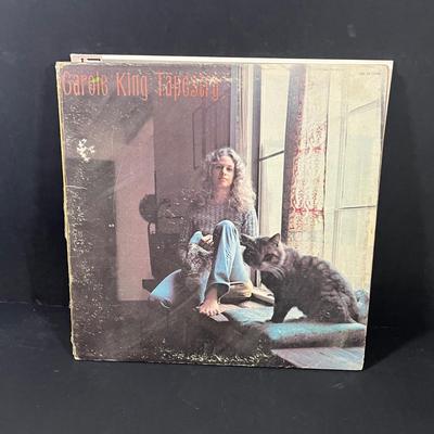 LOT 190: Vintage Vinyl Records - James Taylor, Simon & Garfunkle, Cat Stevens, Carole King