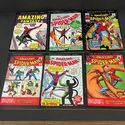 LOT 195: Vintage Marvel Comic Books - X-Men, Wolverine, Spider-Man including 2006 Newspaper Reprints