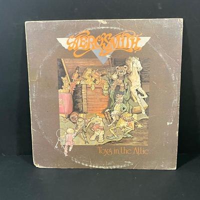 LOT 200: Aerosmith - Vintage Vinyl Record Albums
