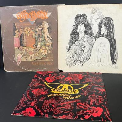 LOT 200: Aerosmith - Vintage Vinyl Record Albums