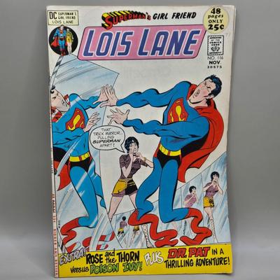 LOT 201: Lois Lane Comic Books