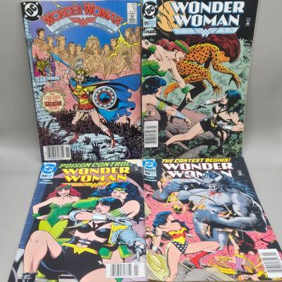 LOT 203: Wonder Woman Comic Books