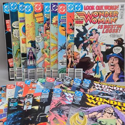 LOT 203: Wonder Woman Comic Books