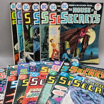 LOT 207: The House of Secrets Comic Books