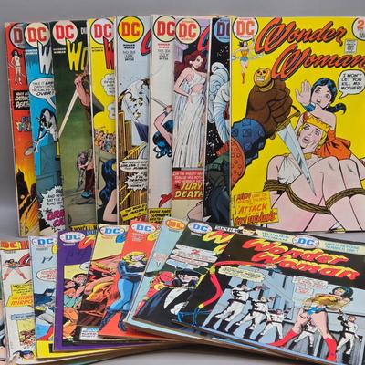 LOT 210: Wonder Woman Comic Books
