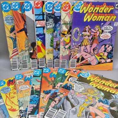 LOT 211: DC Wonder Woman Comic Books