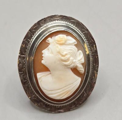 LOT 216J: Unique Left Facing 14k White Gold Cameo Ring / Acid Tested, 5.1 GTW, Size 5.5