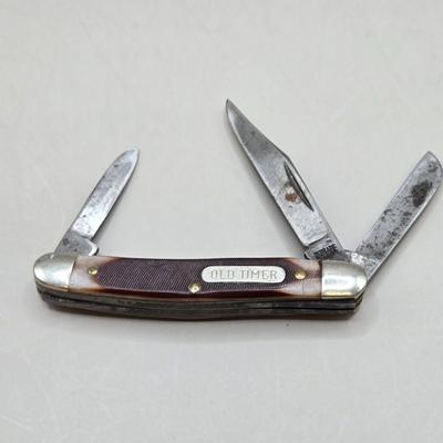 LOT 217J: Puma Skinner with Certificate of Guarantee, Edge Mark Ranger Knife, and Old Timer Pocket Knife