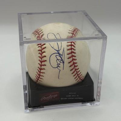 LOT 233: Rawlings Baseball in Display Case signed by Jim Palmer