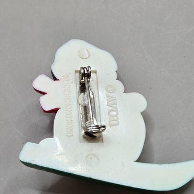 LOT 243: Fun Vintage Avon Fragrance Glace and Pins