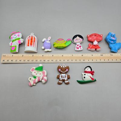 LOT 243: Fun Vintage Avon Fragrance Glace and Pins