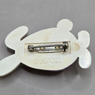 LOT 243: Fun Vintage Avon Fragrance Glace and Pins