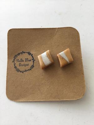 Stella blue designs stud earrings