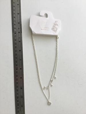LC. Marked fashion necklace