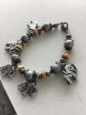 Vintage elephant beaded fashion bracelet