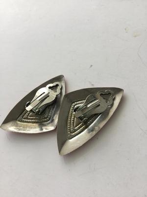 Pink triangle clip on fashion vintage earrings