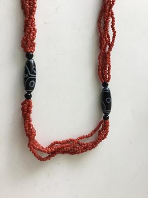 Red fashion beaded unique necklace