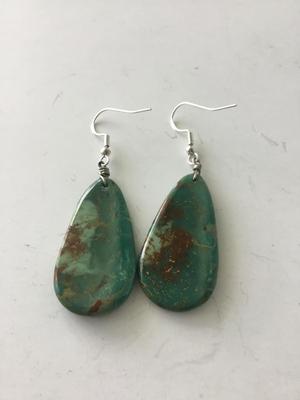 Beautiful stone type green earrings