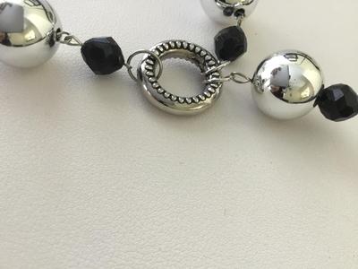 Beautiful silver tone fashion necklace