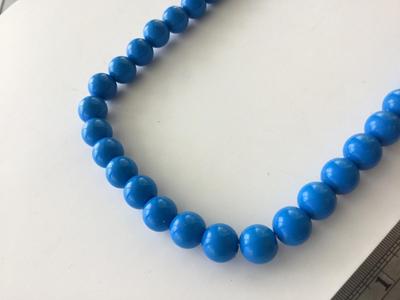 Blue beaded stretchy fashion necklace