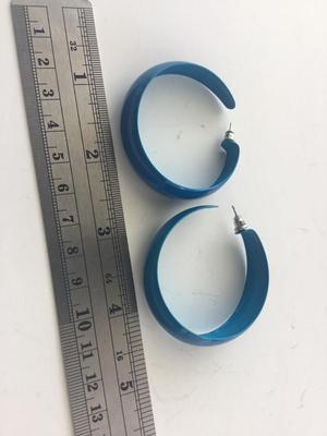 Blue hoop fashion earrings
