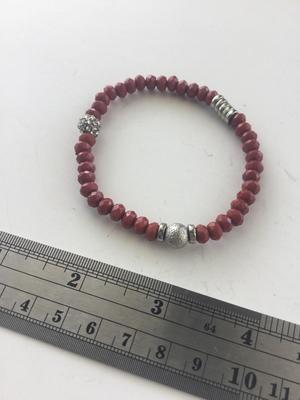 Stretchy fashion bracelet