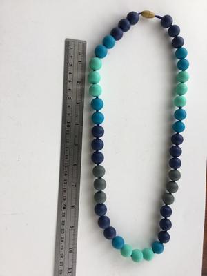 Rubber beaded type vintage bright colored necklace