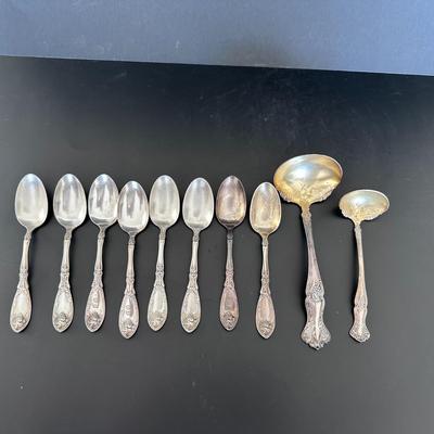 Antique Silverware Set - Rogers Bros (29 pieces)