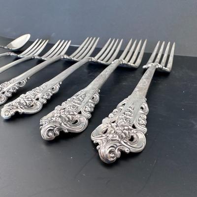 Wallace Baroque Sterling Silverware