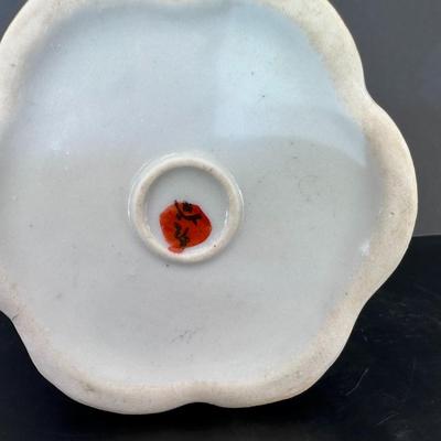 Small vintage Japanese Kutani ceramic pot