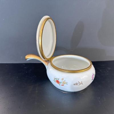 Porcelain Crumb Catcher
