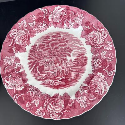 Red Design Plates, Made in England