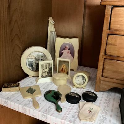UBC1499 Antique Doll Dresser with Small Ivory Picture Frames and Miniatures