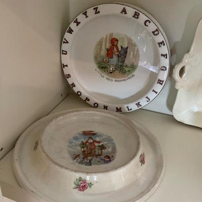 UBC1510 Large Lot of Antique Porcelain Baby & Alphabet Plates