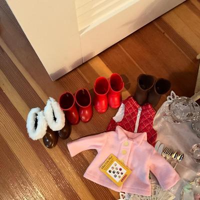 UBC1519 Lot of American Girl Doll Furniture and Accessories